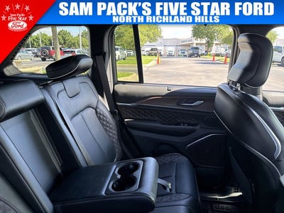 2025 Jeep Grand Cherokee Summit