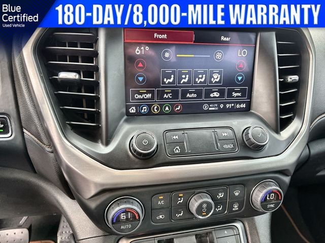 2023 GMC Acadia AT4