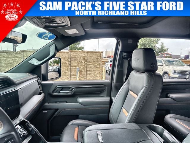 2025 GMC Sierra 2500HD AT4