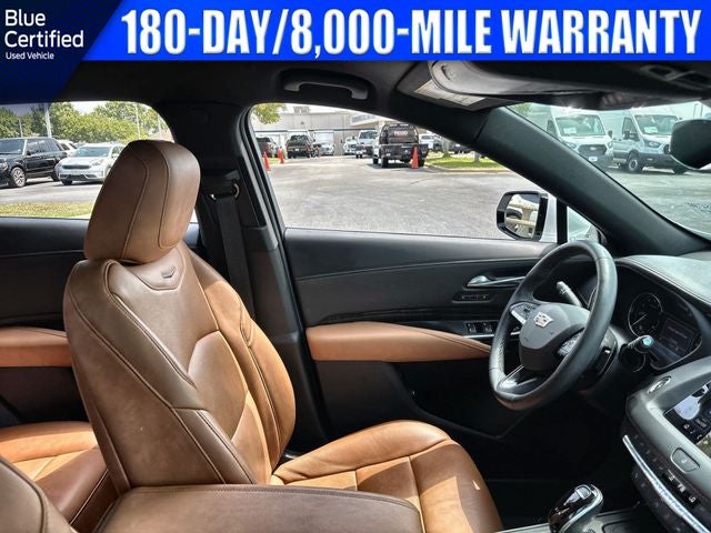 2023 Cadillac XT4 Premium Luxury