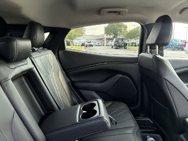 2022 Ford Mustang Mach-E Select