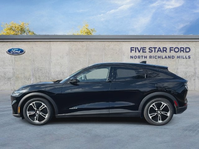 2022 Ford Mustang Mach-E Select