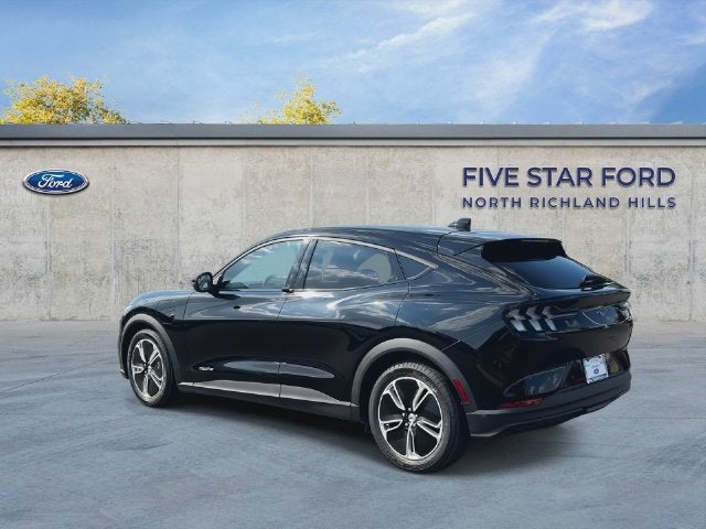 2022 Ford Mustang Mach-E Select