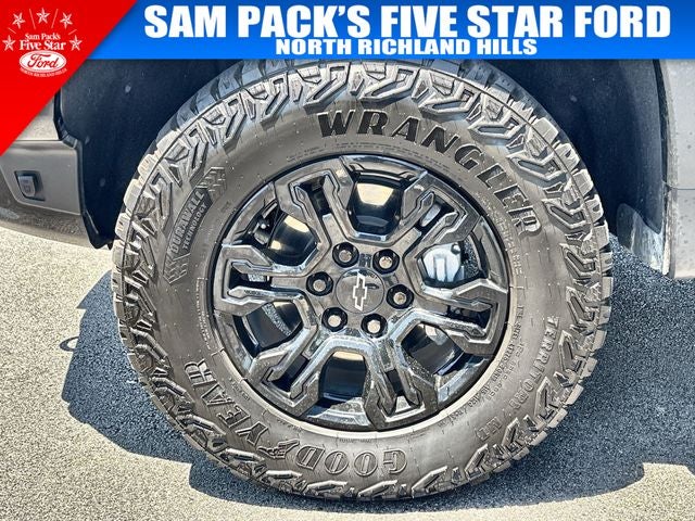 2025 Chevrolet Silverado 1500 ZR2