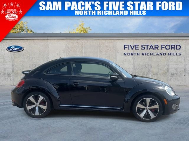 2013 Volkswagen Beetle Base