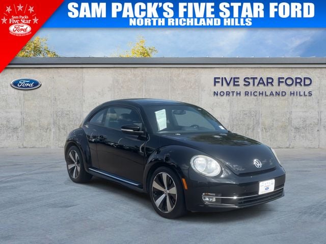 2013 Volkswagen Beetle Base