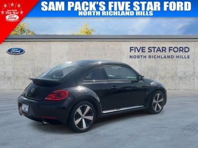 2013 Volkswagen Beetle Base