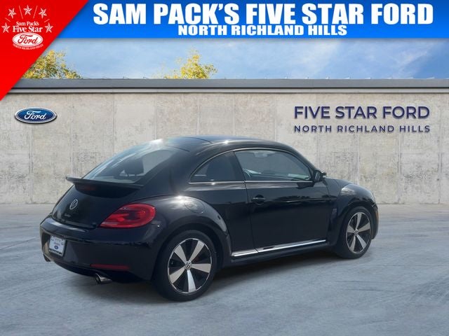 2013 Volkswagen Beetle Base