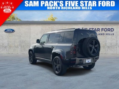 2022 Land Rover Defender 110 X-Dynamic SE