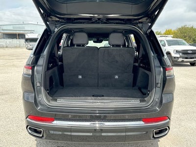 2022 Jeep Grand Cherokee L Overland