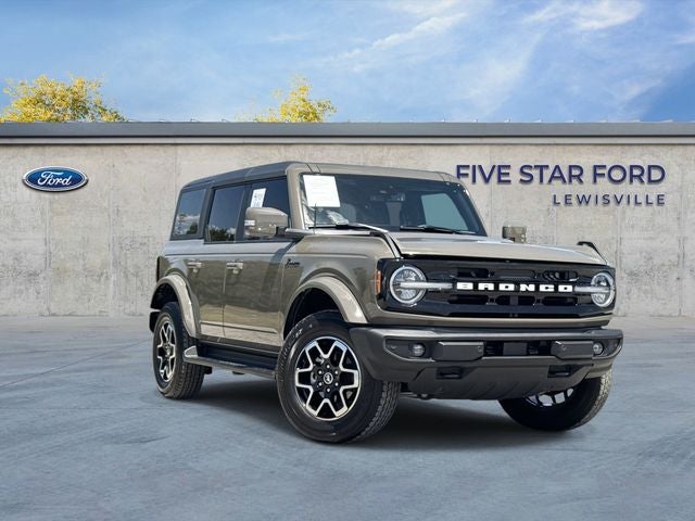 2025 Ford Bronco Outer Banks