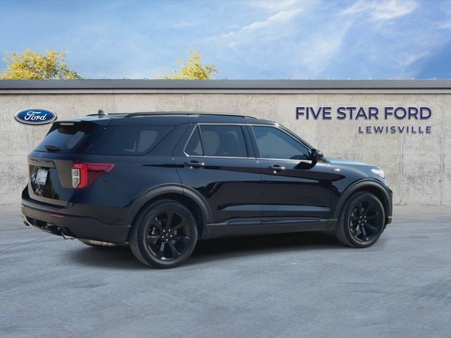 2024 Ford Explorer ST-Line