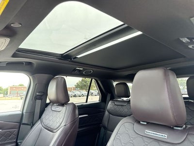 2025 Ford Explorer Platinum