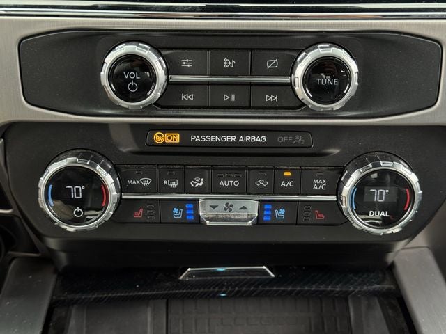 2022 Ford F-350SD Platinum
