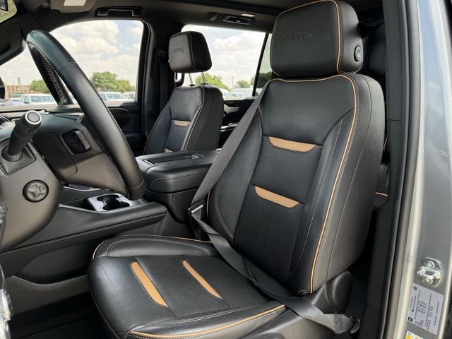 2023 GMC Yukon XL AT4