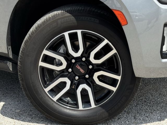 2023 GMC Yukon XL AT4