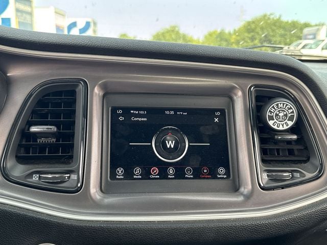 2022 Dodge Challenger SXT