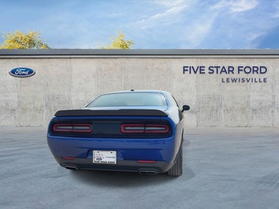 2022 Dodge Challenger SXT