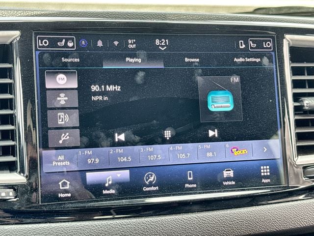 2025 Chrysler Pacifica Select