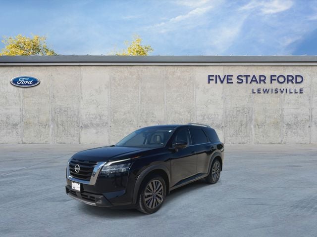 2022 Nissan Pathfinder SL