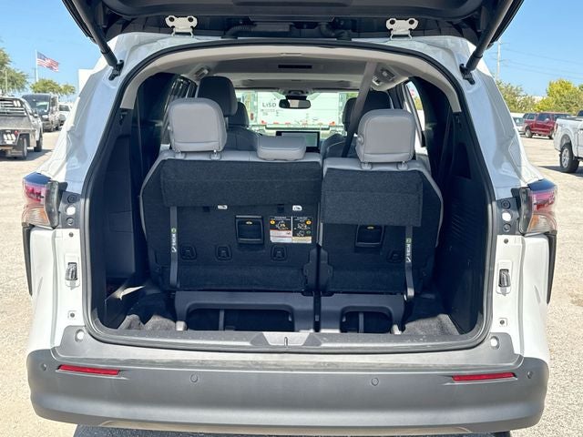 2025 Toyota Sienna XLE 7 Passenger