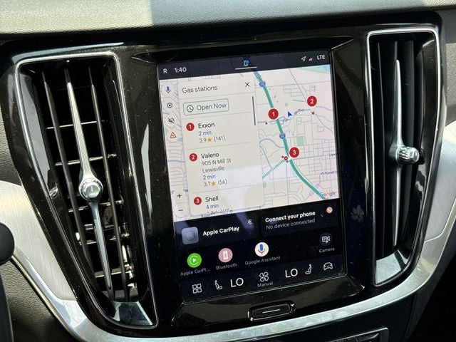 2024 Volvo S60 B5 Core Dark Theme