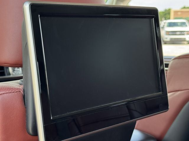2017 Lexus LX 570