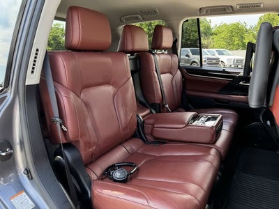 2017 Lexus LX 570
