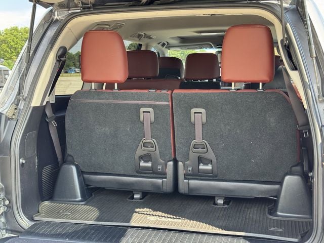 2017 Lexus LX 570