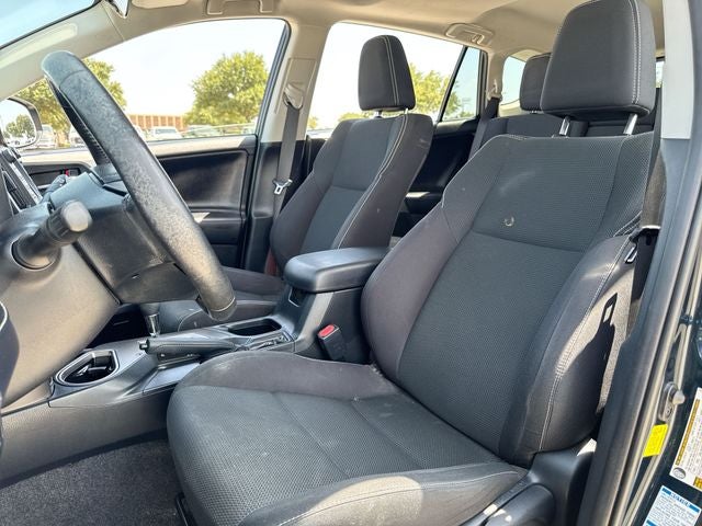 2018 Toyota RAV4 Hybrid XLE