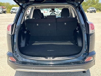 2018 Toyota RAV4 Hybrid XLE