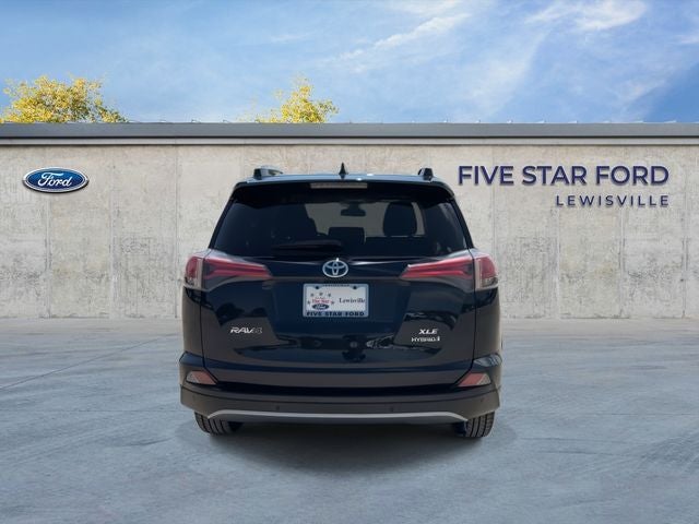 2018 Toyota RAV4 Hybrid XLE