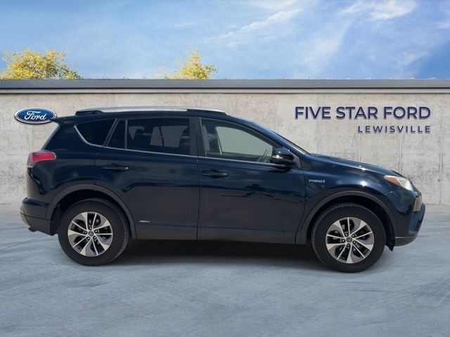 2018 Toyota RAV4 Hybrid XLE