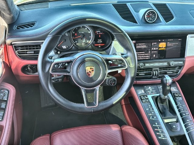2020 Porsche Macan Turbo