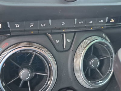 2022 Chevrolet Camaro 1LT