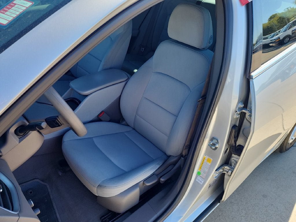 2021 Chevrolet Malibu LS