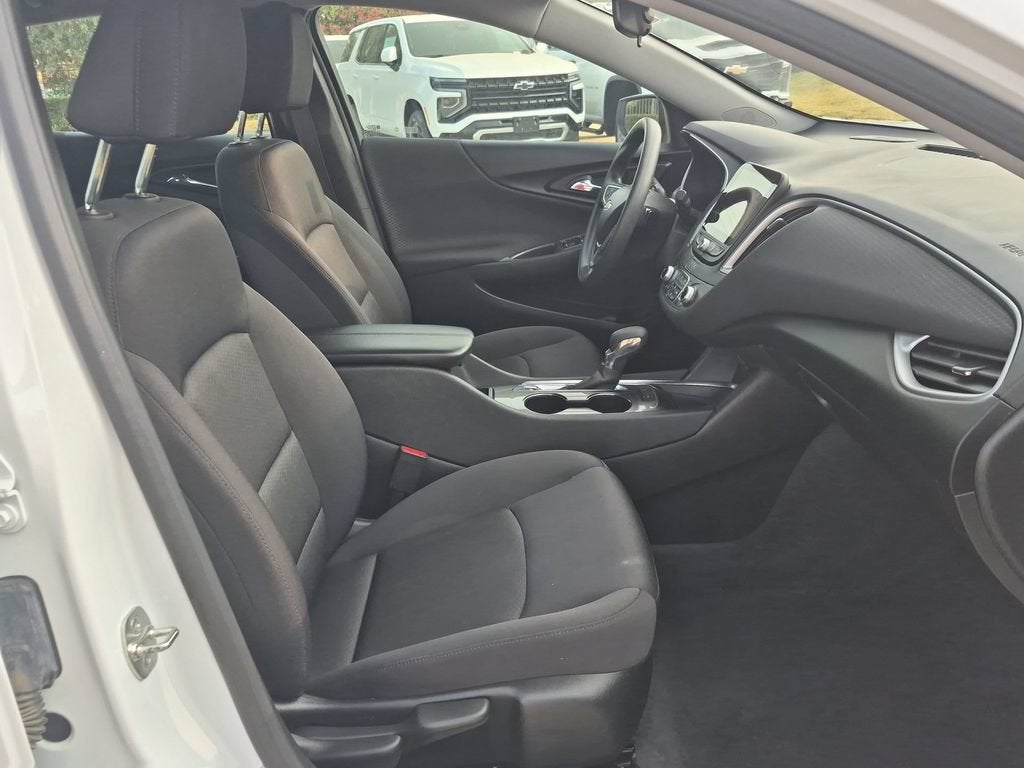 2025 Chevrolet Malibu 1LT
