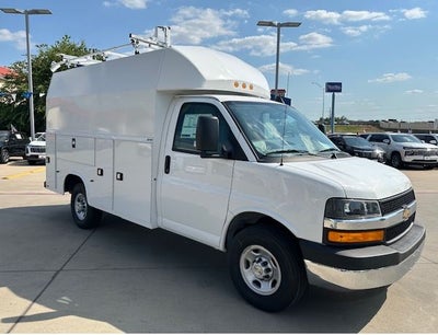 2025 Chevrolet Express Cutaway 3500 1WT