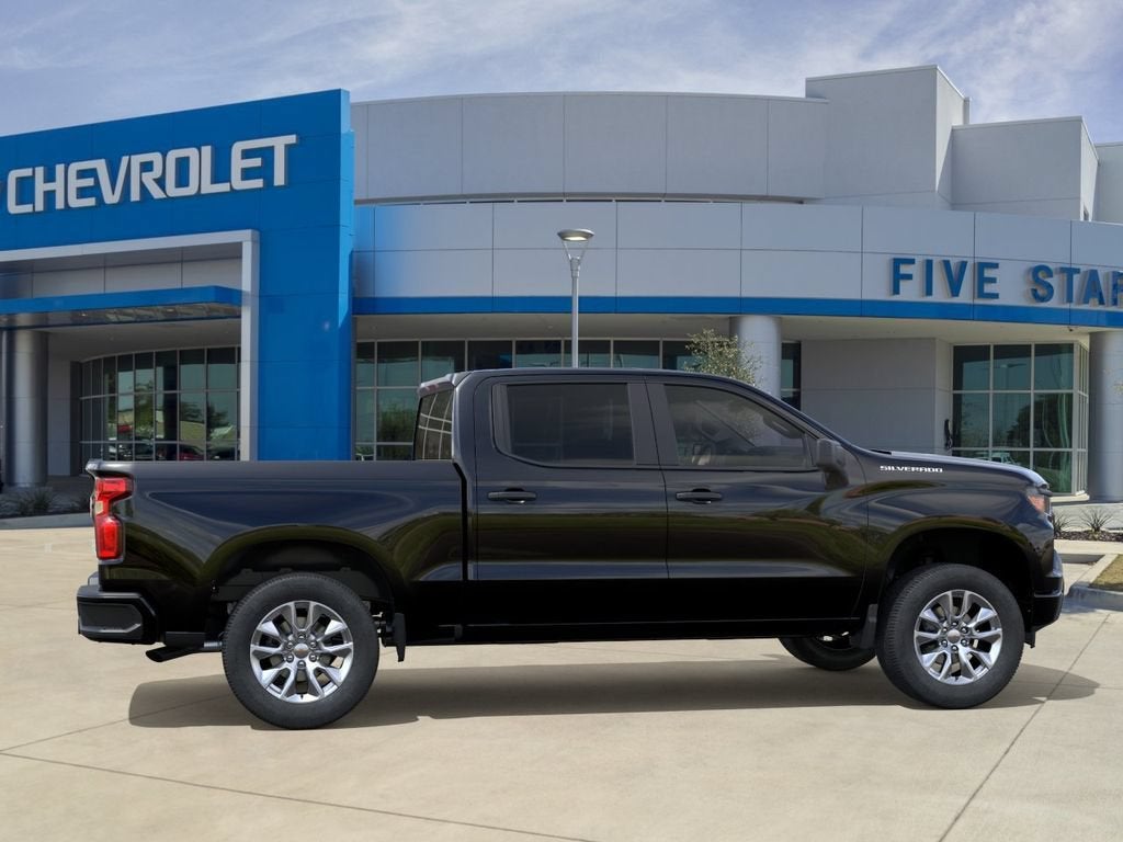 2026 Chevrolet Silverado 1500 Custom - Photo 5