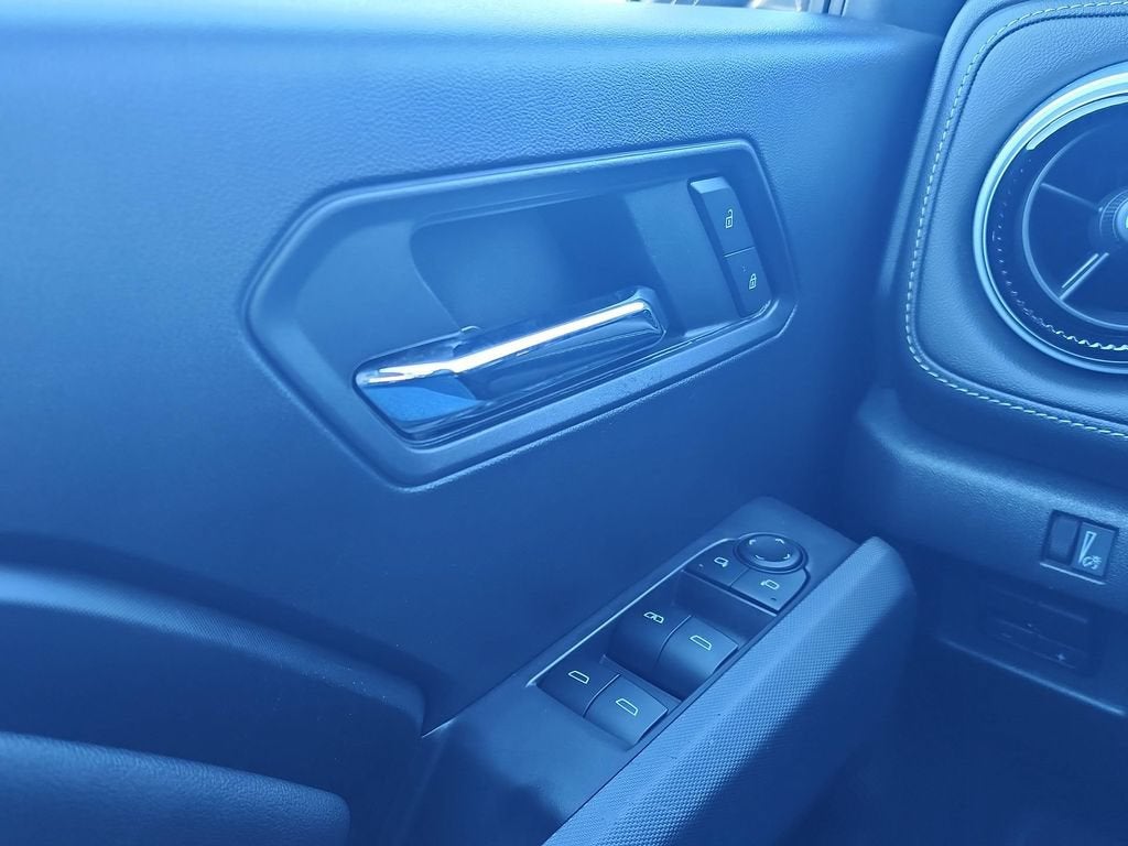 2023 Chevrolet Colorado 2WD LT