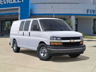 2025 Chevrolet Express Cargo WT