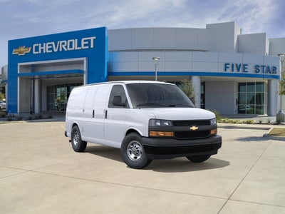2025 Chevrolet Express Cargo WT