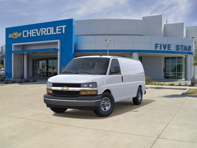 2025 Chevrolet Express Cargo WT