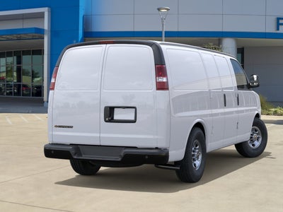 2025 Chevrolet Express Cargo WT