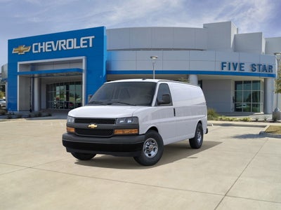 2025 Chevrolet Express Cargo WT