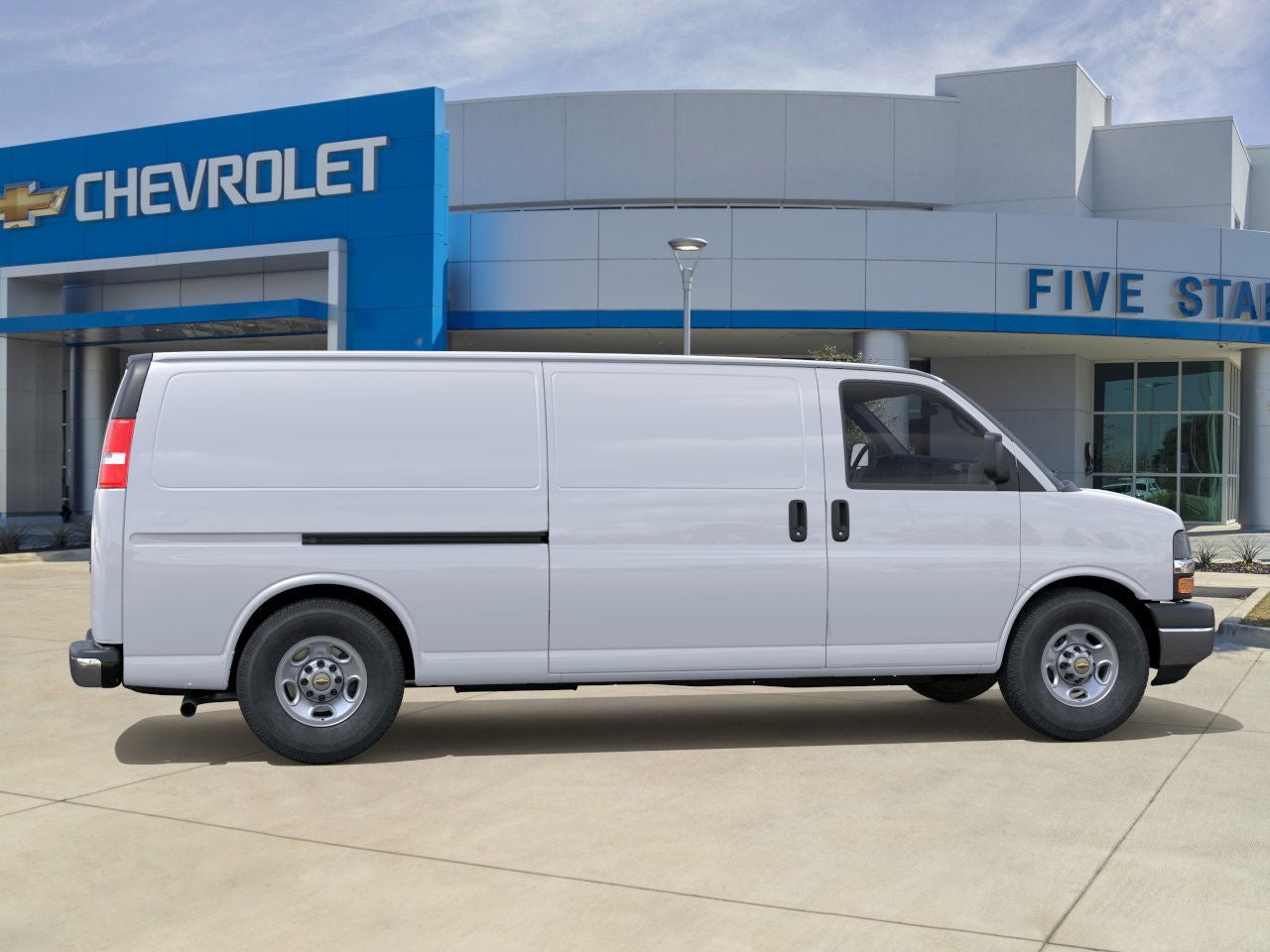 2024 Chevrolet Express Cargo 3500 WT