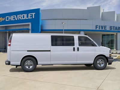 2025 Chevrolet Express Cargo WT