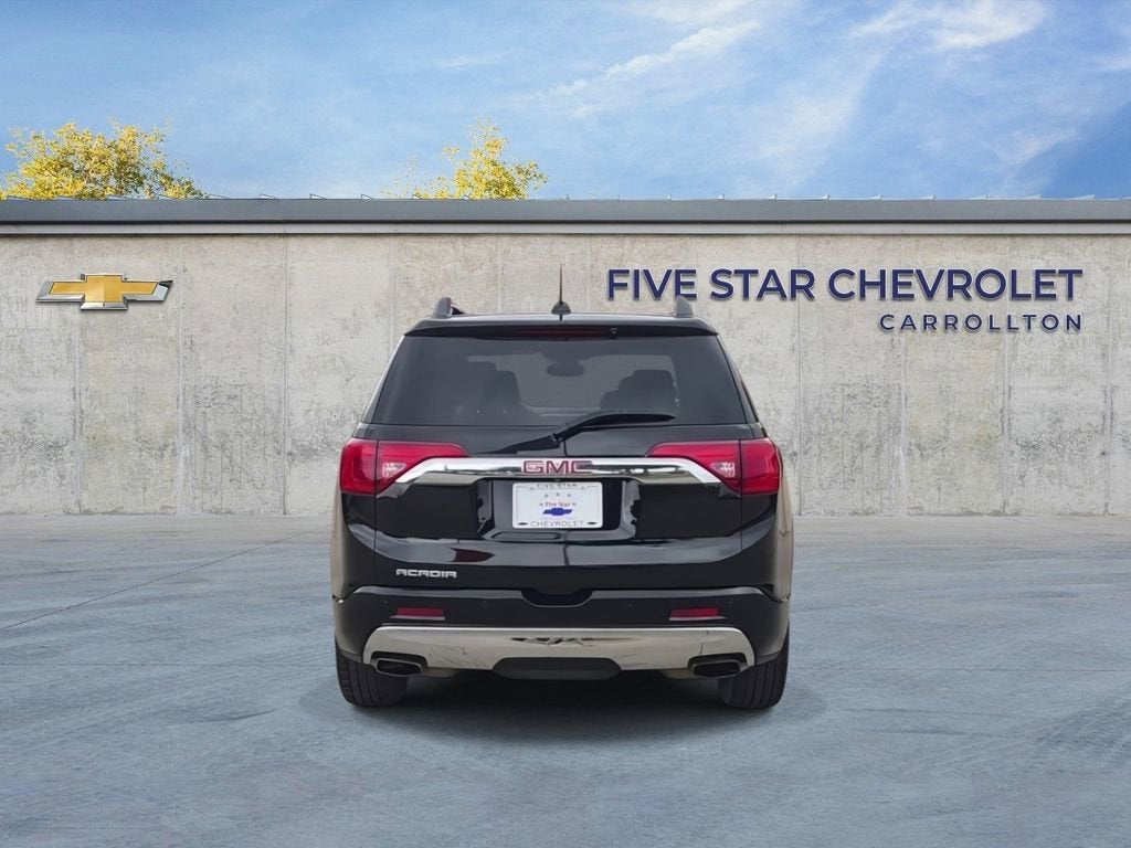 2017 GMC Acadia Denali