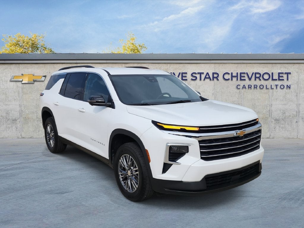 2024 Chevrolet Traverse LT