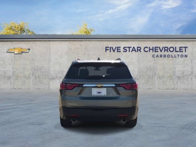 2023 Chevrolet Traverse LT Cloth